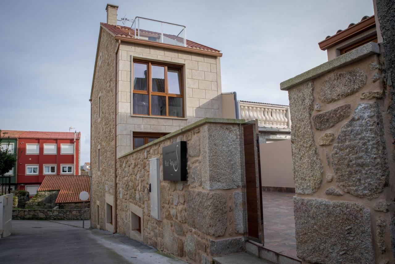 Apartamentos Turisticos Haz Amigo Muxia Bagian luar foto