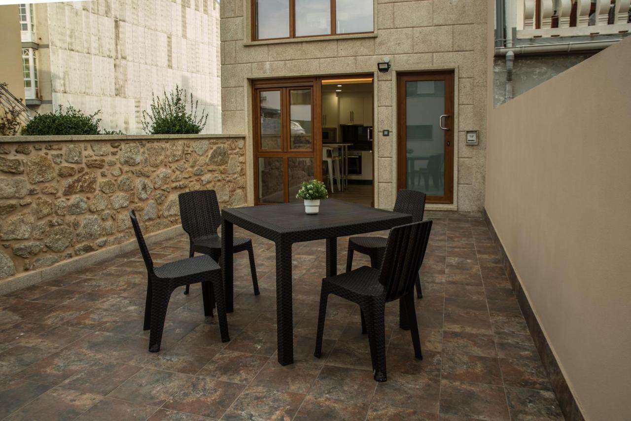 Apartamentos Turisticos Haz Amigo Muxia Bagian luar foto