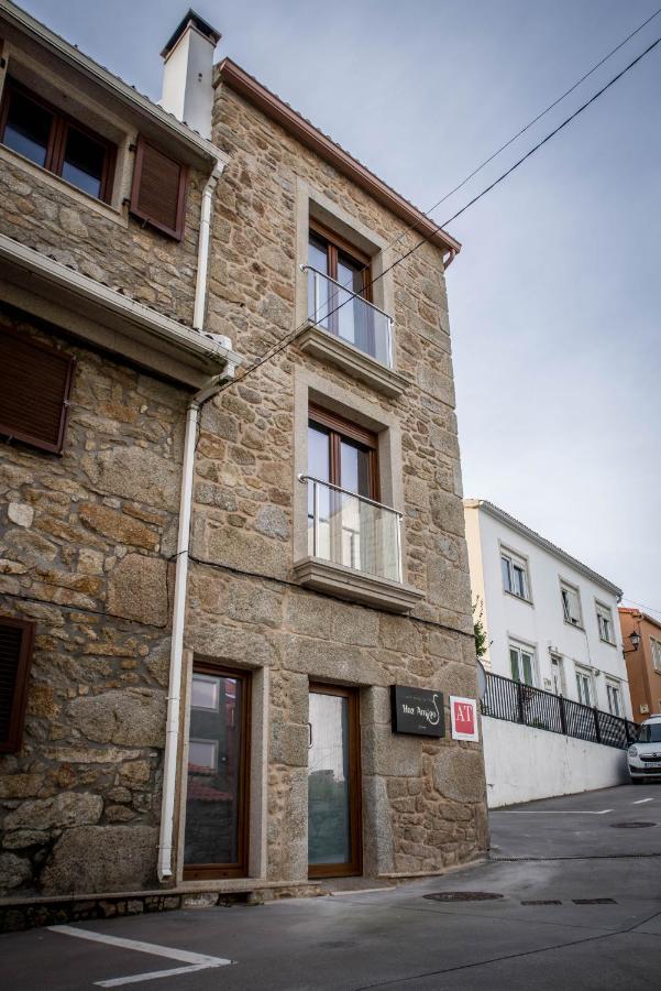 Apartamentos Turisticos Haz Amigo Muxia Bagian luar foto
